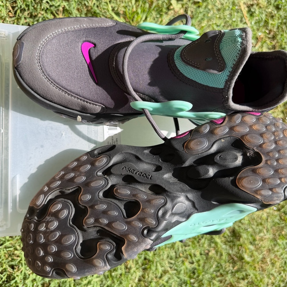 Nike Pink and Purple Youth Sneaker Inner Lining